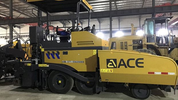 Асфальтоукладчик ACE