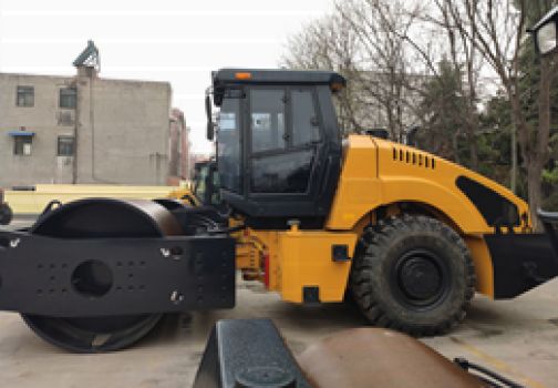 Однобарабанный вибрационный каток ACE