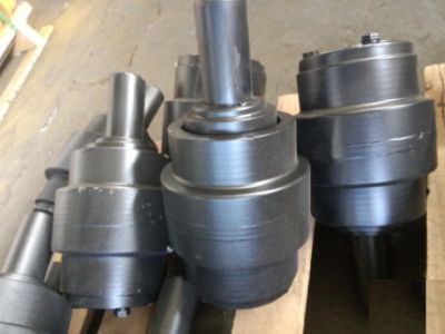 Каток поддерживающий Doosan DX480LC