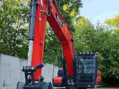 Экскаватор ACE230