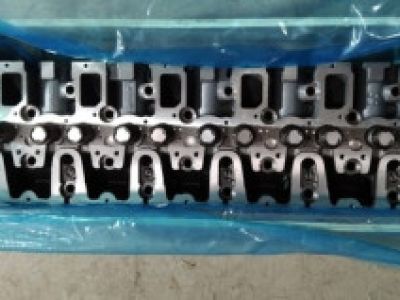 VOE20799762 / 20799762 Головка блока цилиндров D7E Volvo EC240B