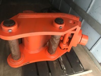 Квик-каплер Hitachi ZX450-3