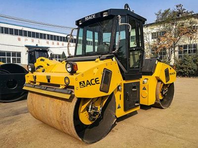 Двухбарабанный вибрационный каток ACE